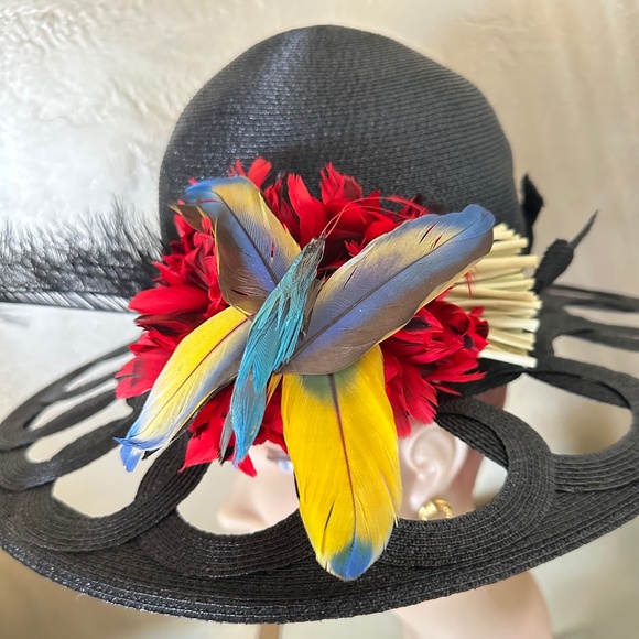 COLORFUL BLACK STRAW VINTAGE HAT + OPEN BRIM DESIGN + FABRIC FLOWERS & BUTTERFLY main image 11